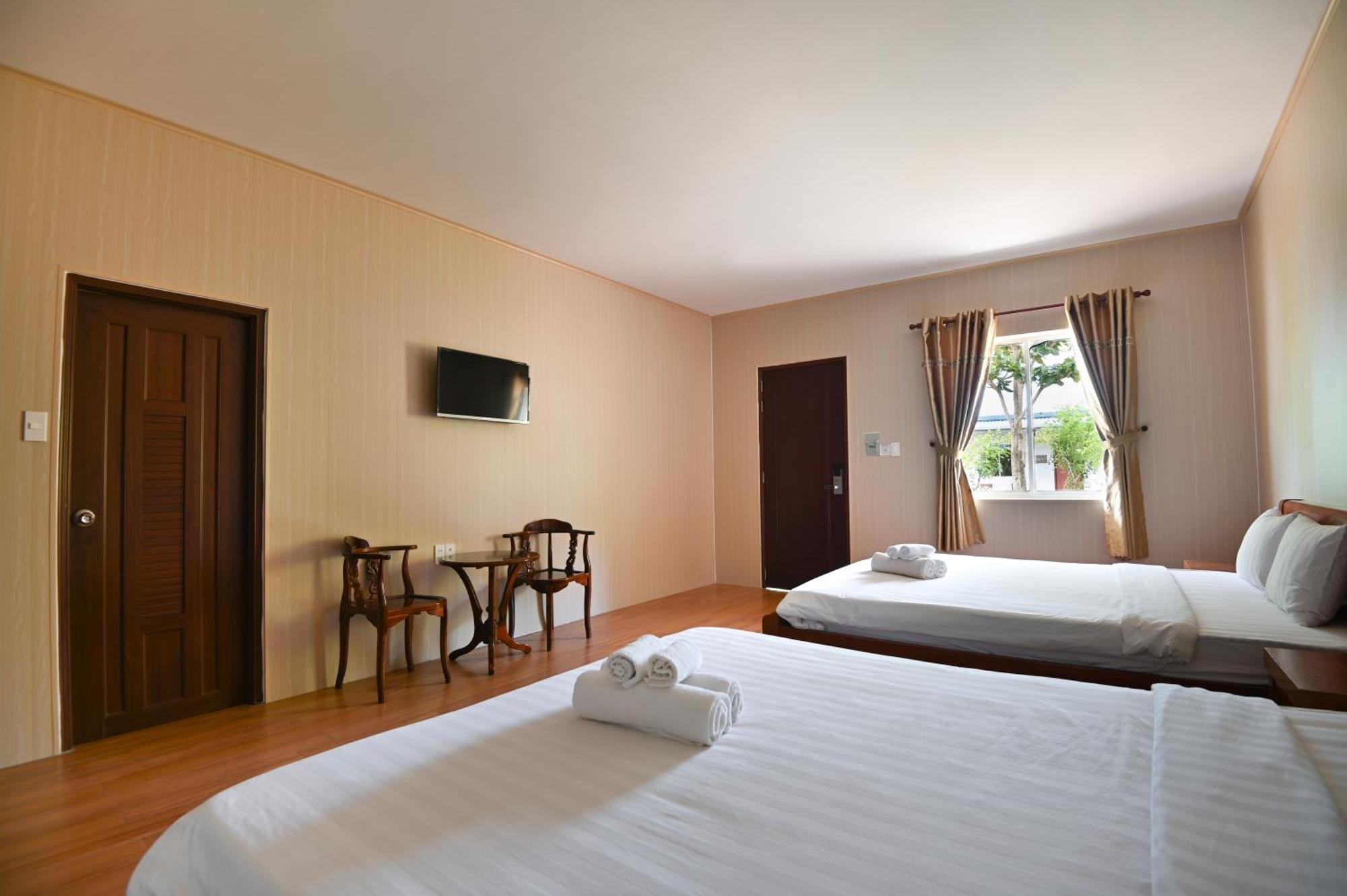 Bungalow Hotel Chi Khu Co Ong Exterior foto